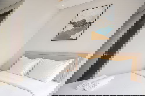 Foto 3 - Warm And Minimalist Studio Transpark Bintaro Apartment