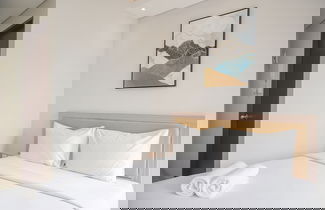 Foto 3 - Warm And Minimalist Studio Transpark Bintaro Apartment