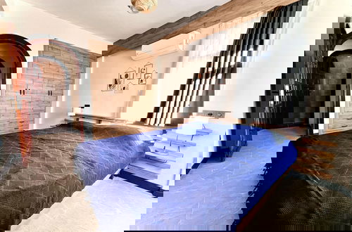 Photo 2 - Sencer Apart