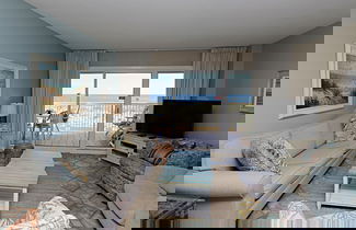 Foto 1 - Driftwood Towers