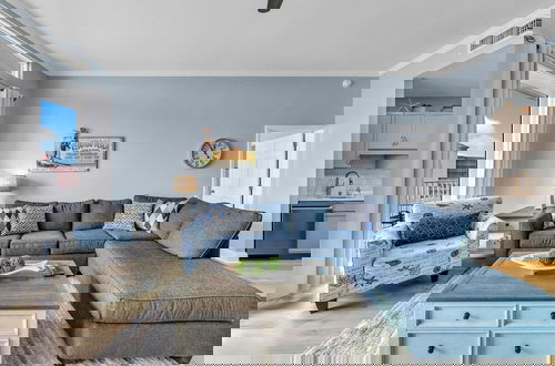 Foto 28 - Laketown Wharf Penthouse 2026