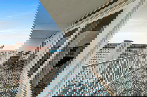 Foto 56 - Laketown Wharf Penthouse 2026