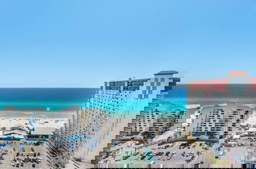 Foto 65 - Laketown Wharf Penthouse 2026