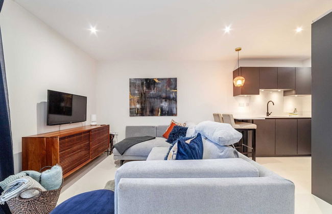 Beautiful Modern Apartment Centrally Located - Foto 12