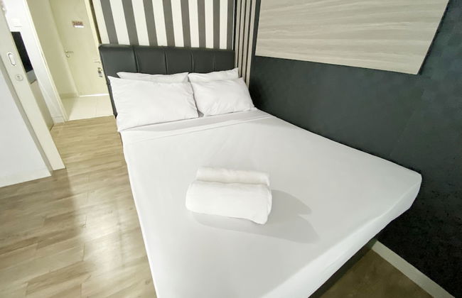 Homey And Cozy Living Studio Amartha View Apartment - Foto 4