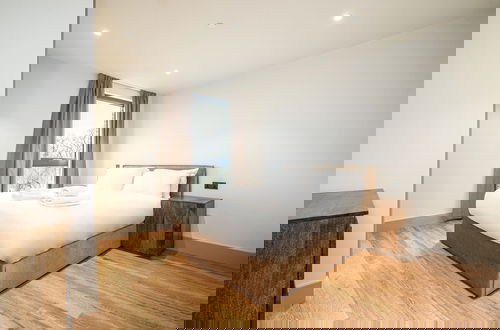 Foto 6 - Chic Modern North London Flat