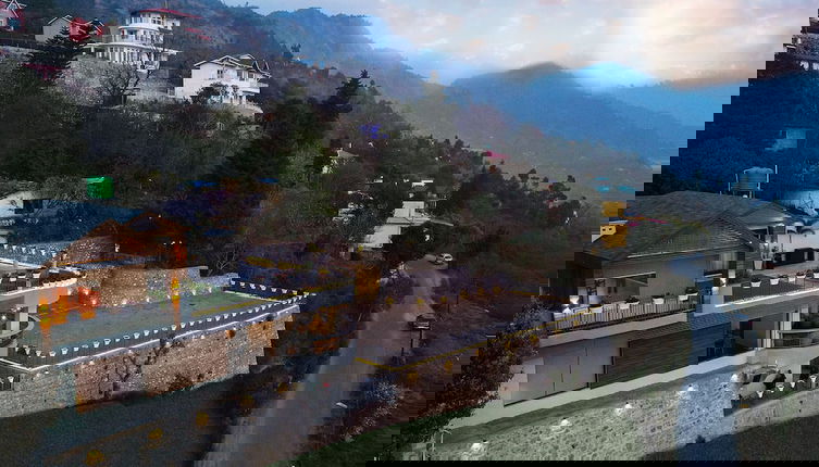 Foto 1 - Amã Stays & Trails Whispering Pines, Bhimtal