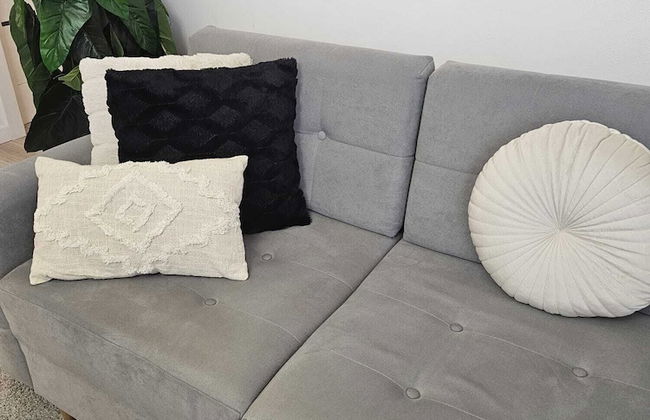 2 Bed Apartment in Zyrardow - Foto 16