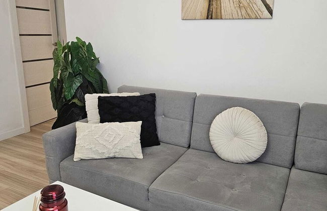 2 Bed Apartment in Zyrardow - Foto 15
