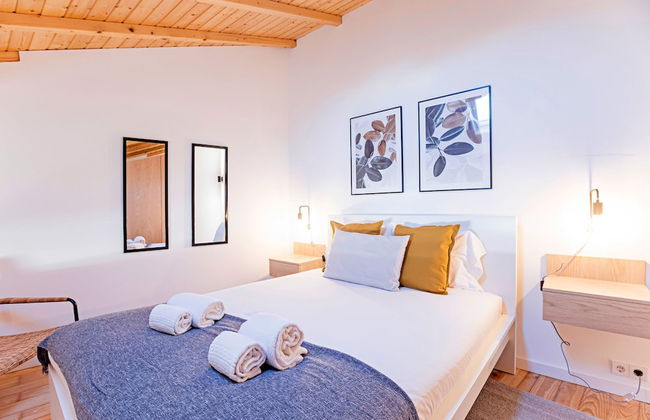 Vila Burgães by LovelyStay - Foto 20