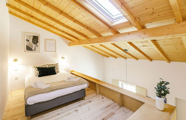 Vila Burgães by LovelyStay - Foto 8