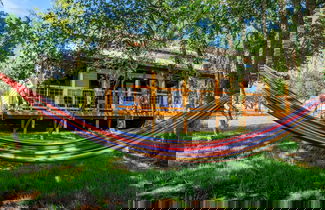 Foto 1 - Primrose Waterfront With Hot Tub