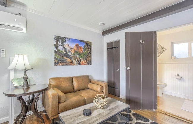 1BD Cozy Suiterestaurants & Hiking!dogs Welcome - Foto 10