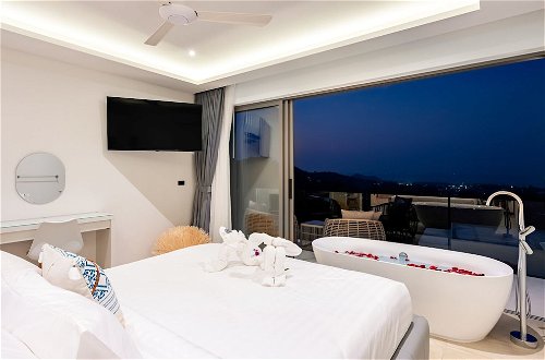 Foto 8 - Luxury 5 Bedroom Modern Villa - KBR17