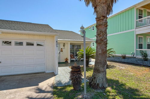 Photo 30 - Lyndell Beach Cottage