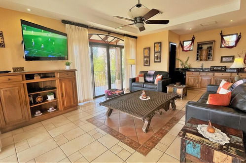 Photo 10 - 10 Off Ample Oceanview Villa With Saltwater Pool Villa Oasis