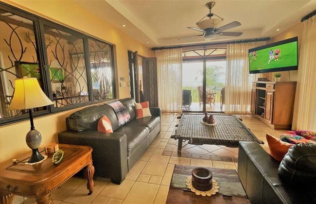 Playa Potrero 4 BR Home Large Saltwater Pool Spectacular Views - Villa Oasis - Foto 44