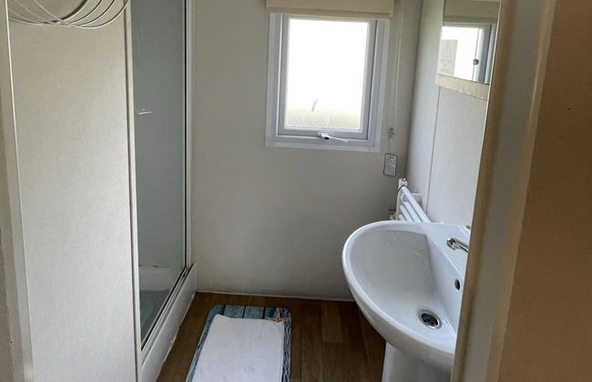 Caravan - Sleeps 10 - Pet Friendly - Parking - Foto 6