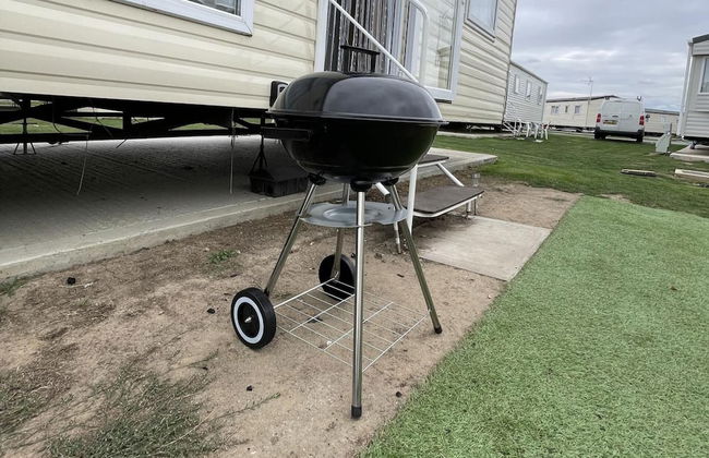 Caravan - Sleeps 10 - Pet Friendly - Parking - Foto 10