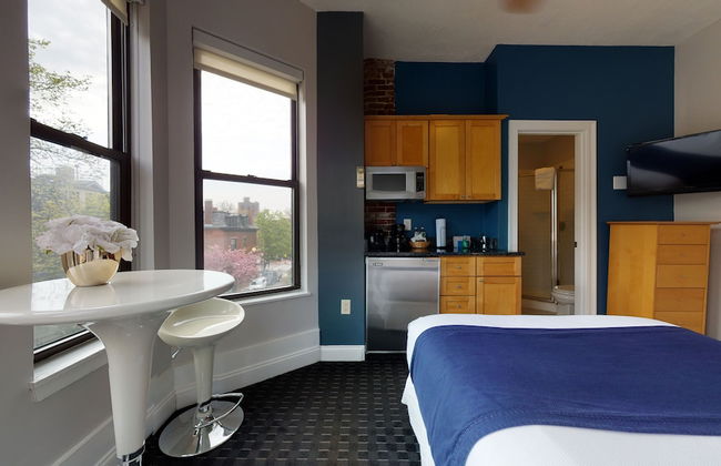 Maverick Suites at 400 Columbus Ave - Foto 11