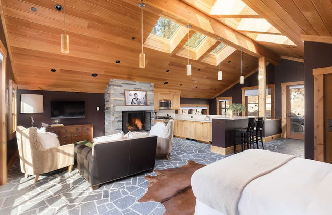 Hunter by Avantstay Riverfront Cabin w/ Prvt Cottage 5mins From Palisades - Foto 31