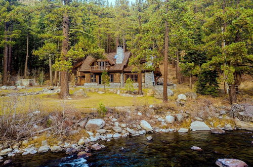 Foto 8 - Hunter by Avantstay Riverfront Cabin w/ Prvt Cottage 5mins From Palisades