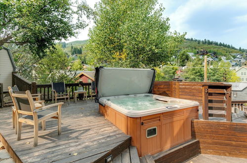 Foto 44 - Hillside Overlook by Avantstay Quiet Mountain Getaway w/ Incredible Views