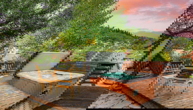 Foto 1 - Hillside Overlook by Avantstay Quiet Mountain Getaway w/ Incredible Views!
