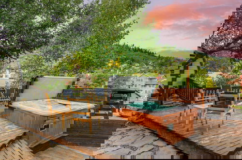 Foto 1 - Hillside Overlook by Avantstay Quiet Mountain Getaway w/ Incredible Views!
