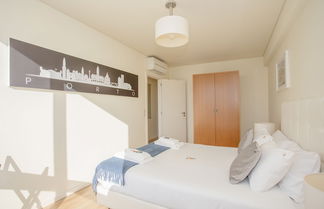 Photo 3 - Liiiving In Porto | Downtown View Apartment