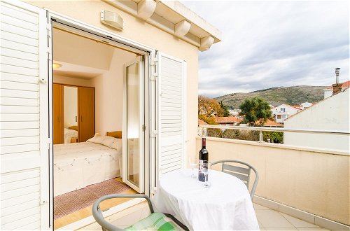 Foto 6 - Relaxing Duplex Apartment A3, Close to the Sunset Beach Near Dubrovnik, 2-4