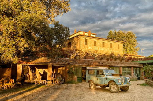 Photo 28 - Fattoria Santa Vittoria Apartment Gazza