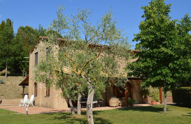 Cottage With Private Swimming Pool - Foto 15