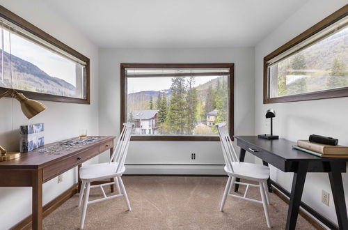 Photo 18 - Bighorn by Avantstay Spacious Ski Cabin w/ Sprawling Porch, Views & Hot Tub