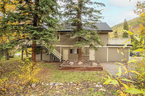 Photo 37 - Bighorn by Avantstay Spacious Ski Cabin w/ Sprawling Porch, Views & Hot Tub