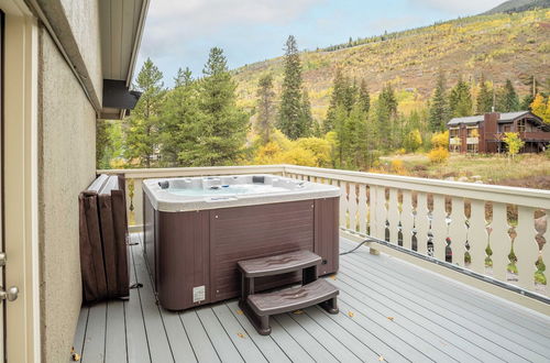 Photo 23 - Bighorn by Avantstay Spacious Ski Cabin w/ Sprawling Porch, Views & Hot Tub