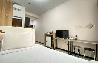 Foto 3 - Cozy Living Studio At Gateway Pasteur Apartment