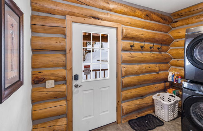 Kings Cabin - Photo 19