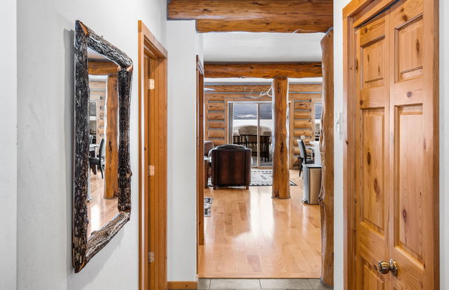 Kings Cabin - Photo 18