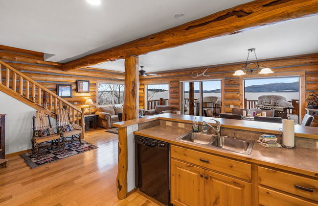 Kings Cabin - Photo 17