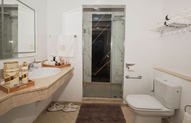 Luxurious Apartment in Sidi Bou Zid With Garden View - Foto 19