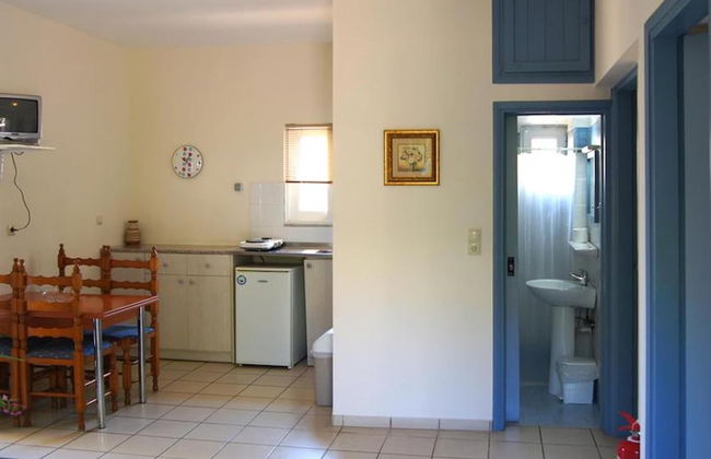 Apartment for Five, Swimming Pool, Near the Beach - Foto 8