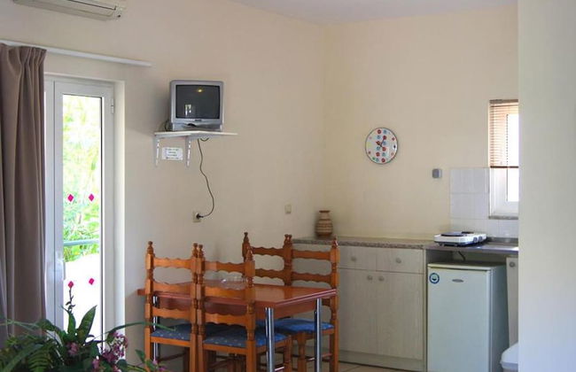 Apartment for Five, Swimming Pool, Near the Beach - Foto 10
