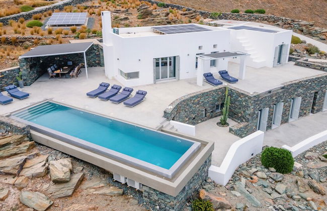 Luxury Villa With Pool And Sea View..! - Foto 1