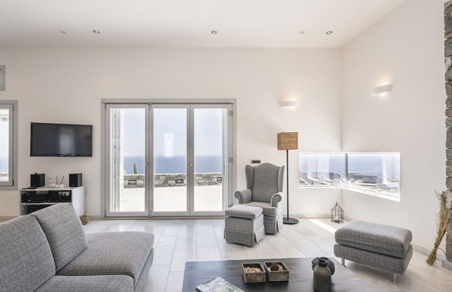 Luxury Villa With Pool And Sea View..! - Foto 16