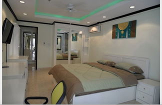 Photo 1 - Jomtien Beach Fully Equipped Condominium 3rd Floor Apartment