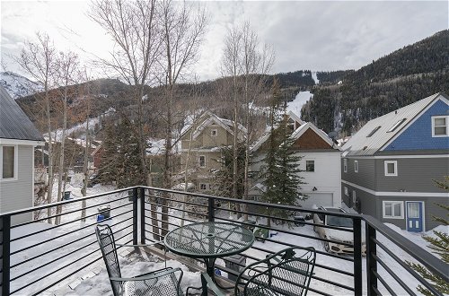 Photo 11 - Bachman Village 14 by Avantstay Close To Town & The Slopes w/ Hot Tub! Permit#12038