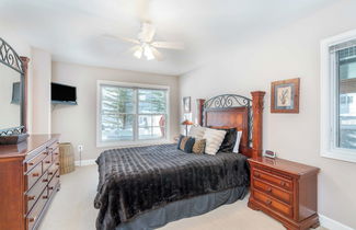 Foto 3 - Bachman Village 14 by Avantstay Close To Town & The Slopes w/ Hot Tub! Permit#12038