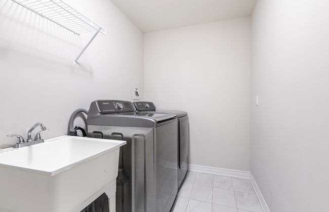 GLOBALSTAY. Waterfront 5BR Townhouse. Private HOT TUB, Gym, Sauna - Foto 54