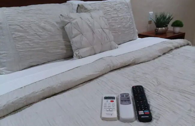 One Extra Free Night Staying 3 Nights Intl Chef & Yacht - Brekky Available - Foto 7